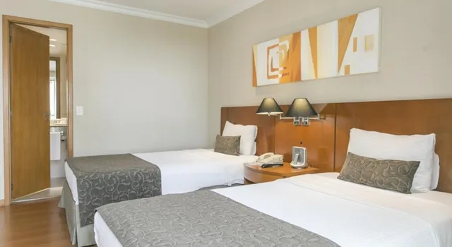غرفة سوبيريور مفردة بسريرين منفصلين، Plaza Rio Residences - Barra First 1/2