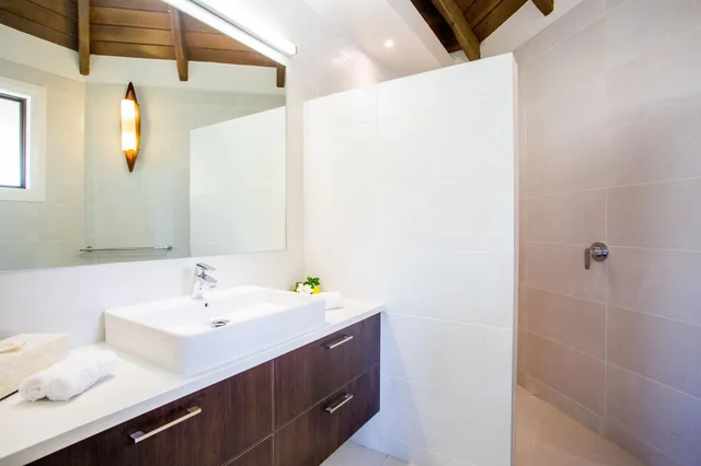 3 Bedrooms, Premium, Villa, Beach Front, Pacific Resort Rarotonga 2/2