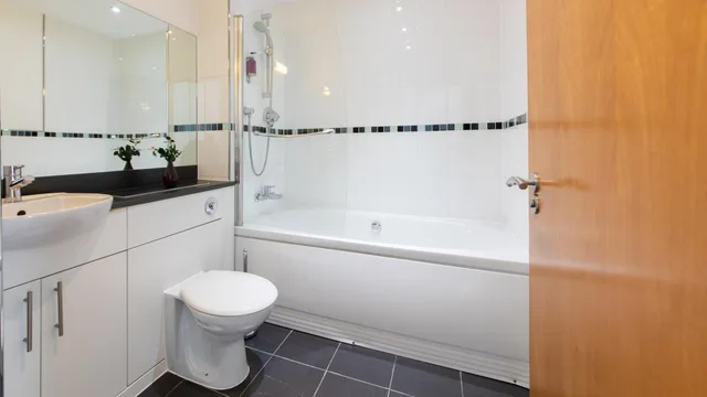 جناح بغرفتي نوم، The Spires Serviced Apartments Birmingham 8/9