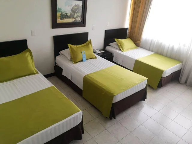 Standard TPL, Hotel Chicamocha 2/4