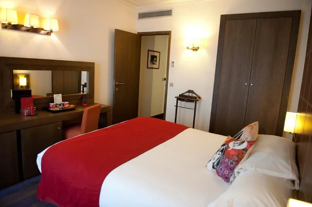 غرفة ديلوكس بسرير مزدوج، Westside Arc de Triomphe Hotel Ex Hotel Waldorf Arc de Triomphe 4/7