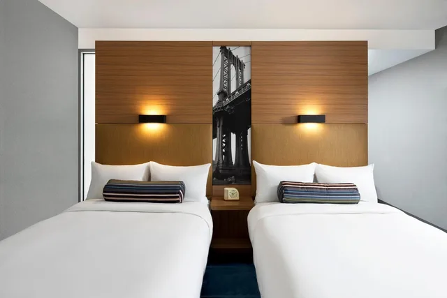 غرفة بسريرين مزدوجين، Holiday Inn Lower East Side 7/7