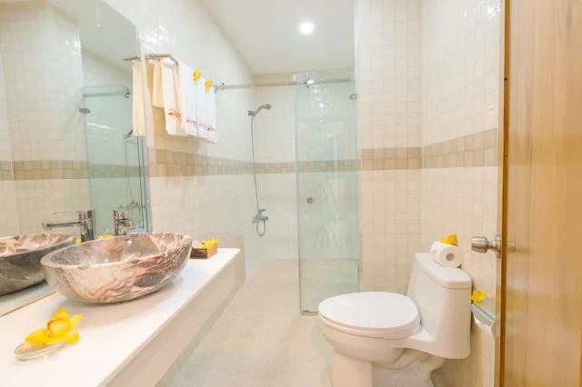 Airport, Deluxe, 2 Queen Beds، The Airport Hotel 2/2