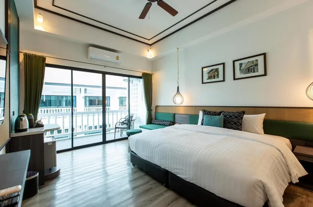غرفة بسرير كينج بإطلالة على المسبح، Chaanburi Boutique Resort 1/4