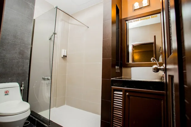 غرفة ديلوكس بسرير كوين، KING GRAND BOUTIQUE HOTEL 10/10
