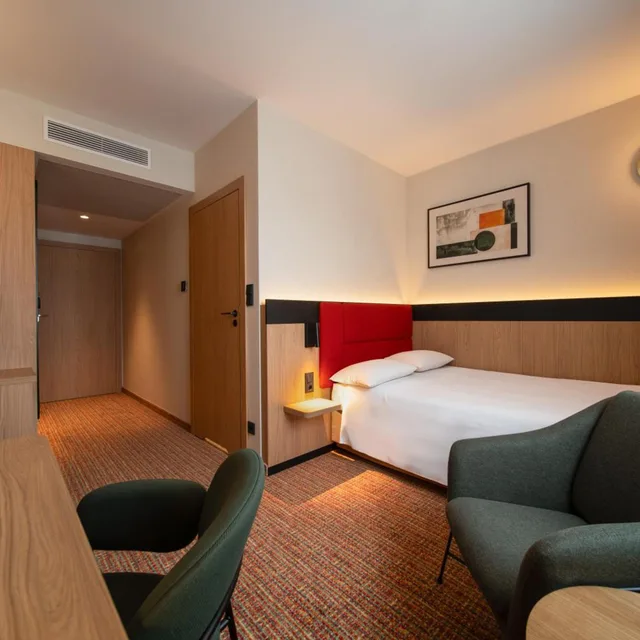غرفة كومفورت مفردة، QUBUS HOTEL GLIWICE 1/3