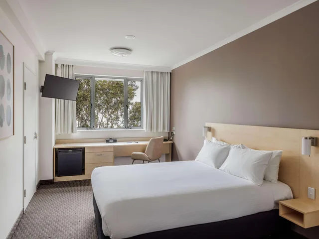 غرفة بسرير مزدوج، IBIS SYDNEY OLYMPIC PARK 2/3