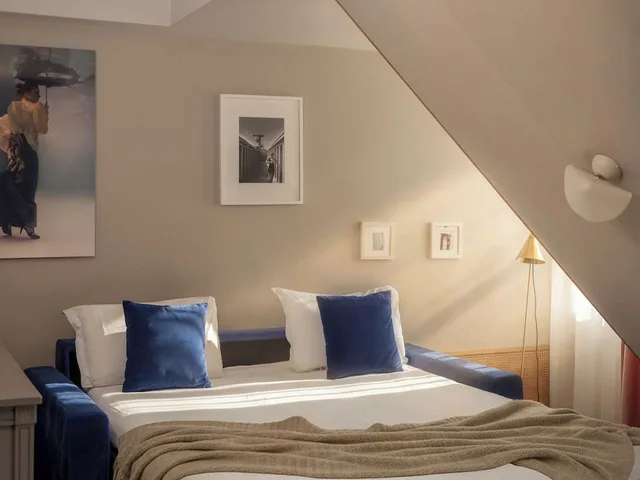 غرفة عائلية بسرير كوين مع أريكة، HANDSOME HOTEL BY ELEGANCIA 9/10