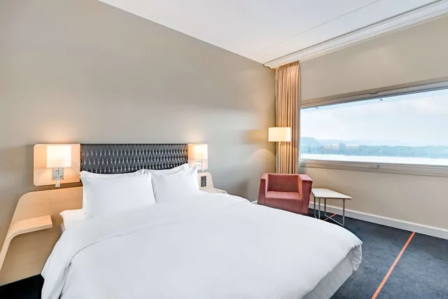Premium, Twin Beds, Runway View، Radisson Blu Hotel, Trondheim Airport 1/10