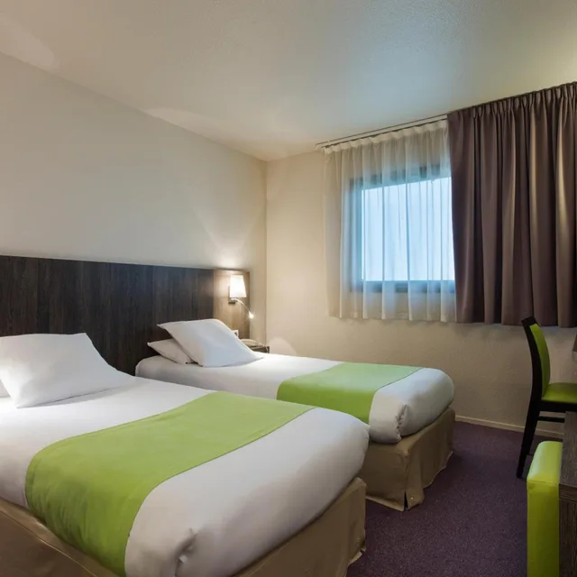 استوديو بسريرين منفصلين بمطبخ صغير، Comfort Hotel Toulouse Sud 1/7