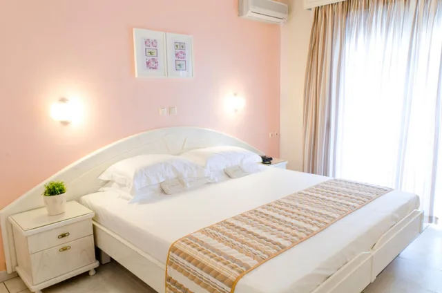 غرفة كلاسيكية مفردة، Strass Hotel 2/5