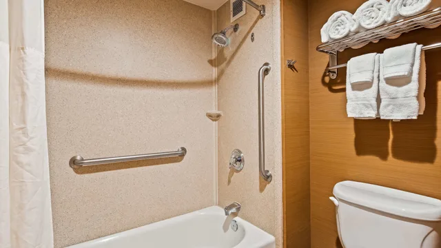 جناح بسرير كينج، Best Western Exeter Inn & Suites 3/3
