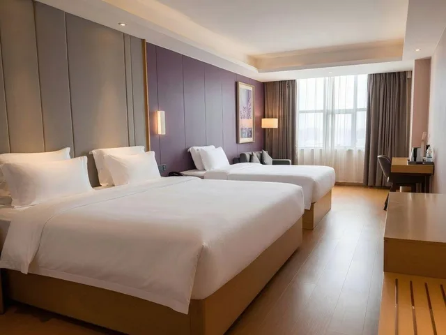 غرفة ديلوكس بسريرين منفصلين بإطلالة، Lavande Hotel (Zhuhai Gongbei Port Fuhuali) 1/1