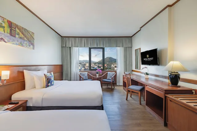 غرفة بريميير سوبيريور، Royal Phuket City Hotel 1/10