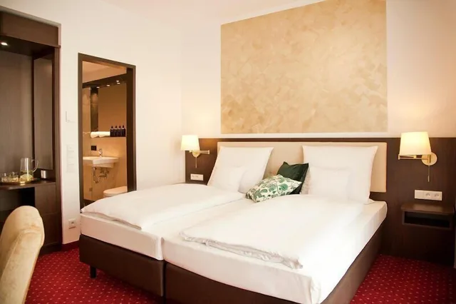 غرفة كومفورت بسرير كينج، Gold Palais Hotel 2/7