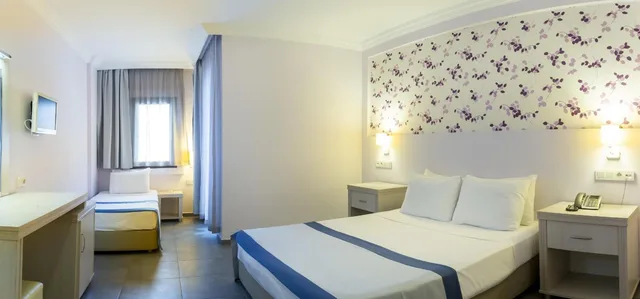 غرفة قياسية ثلاثية، Club Muskebi Hotel 5/9