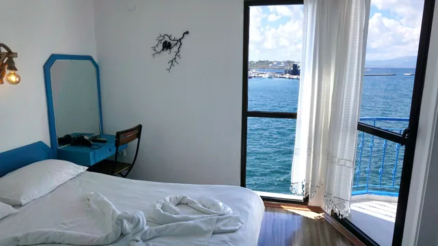 غرفة قياسية بسرير كينج بإطلالة على البحر، Marin Hotel 9/10