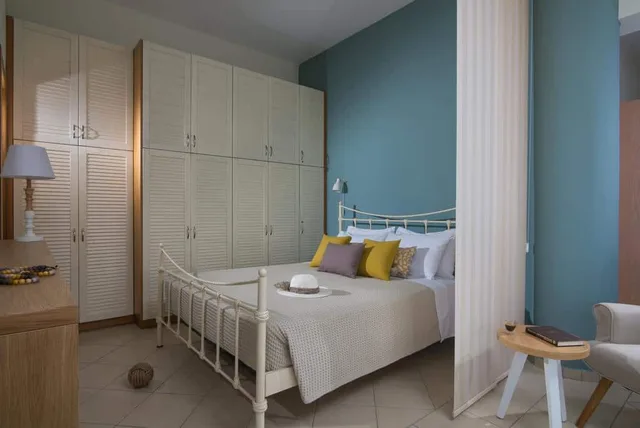 جناح فاخر، Rainbow Apartments 2/2