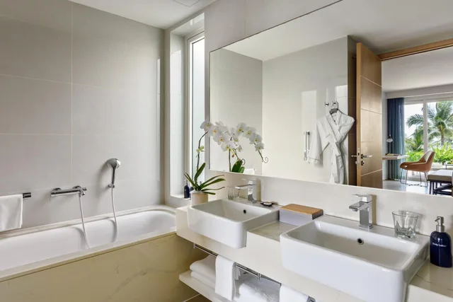 2 Bedrooms, Pavilion, Ocean Front, High Floor، Alma Resort Cam Ranh 9/10