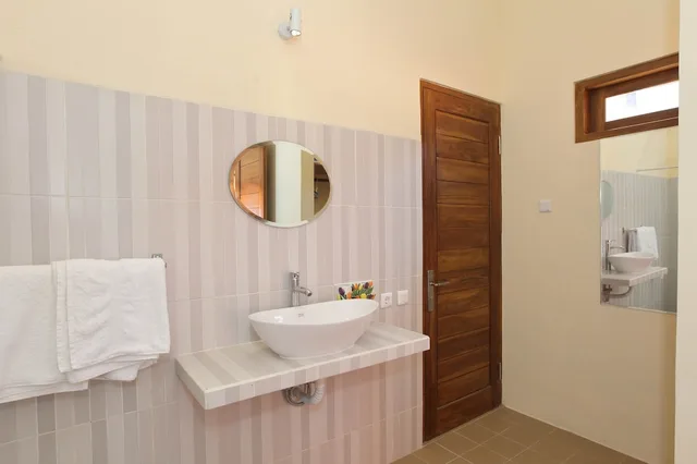 غرفة سوبيريور بسرير كوين، Villa Agung Beach Inn 3/4