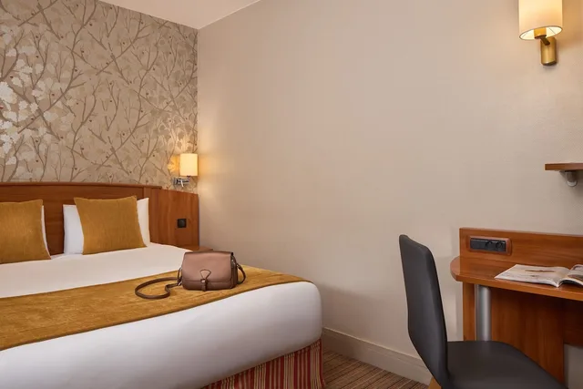 Comfort, Double Bed, TIMHOTEL OPERA MADELEINE 2/6