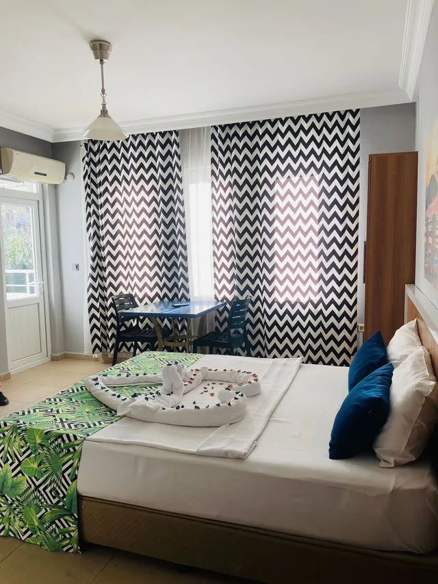 استوديو كلاسيكي بسريرين مزدوجين، Kleopatra Blue Life Apart 4/7