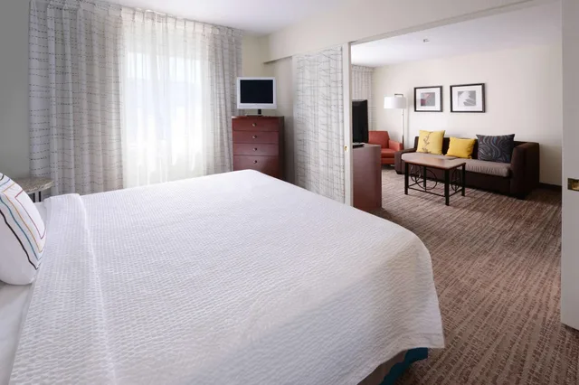 2 Bedrooms, Superior, Suite, Multiple Beds، Sonesta ES Suites Dallas Medical Market Center 1/4