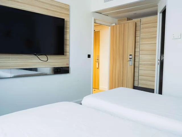 جناح عائلي بسرير مزدوج وسريرين منفصلين مع أريكة، Novotel Valence Sud 8/10