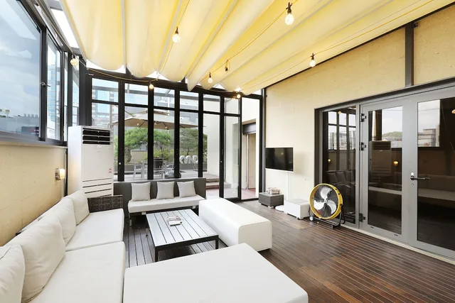 Garden, Camping, Suite, 1 King and 1 Single Beds، KYND HOTEL 5/10