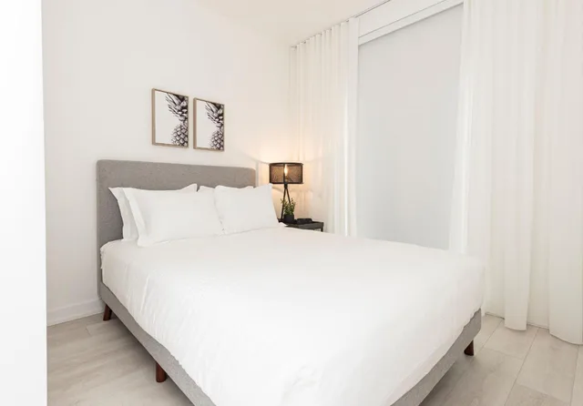 1 Bedroom, Suite, Muskoka Bay Resort 2/4