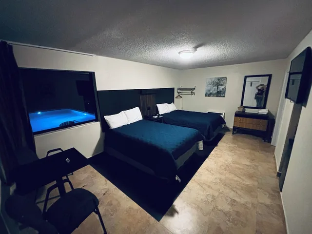 Standard, 2 Double Beds, Ocean View, La Bella Oceanfront Inn 3/5