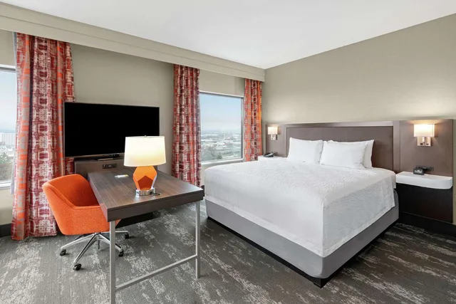 جناح استوديو بسرير كينج، Hampton Inn & Suites Spokane Downtown-South 2/4