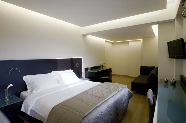 غرفة غراند بسريرين منفصلين، O and B Athens Boutique Hotel 1/3