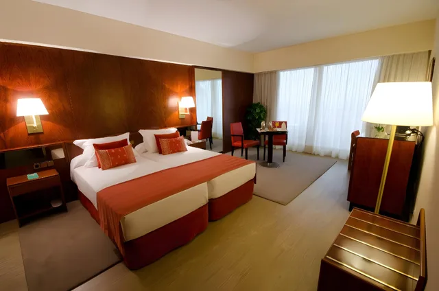 غرفة ثلاثية بسرير مزدوج أو سريرين منفصلين، Royal Plaza Ibiza 1/1