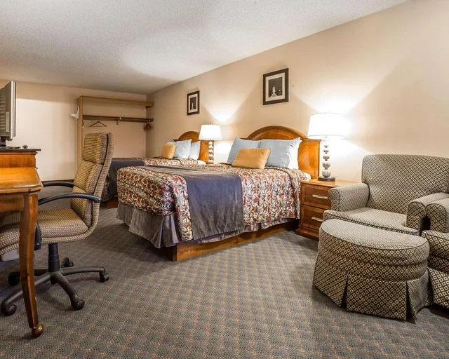غرفة بسريرين كوين، Rodeway Inn Baker City 2/2