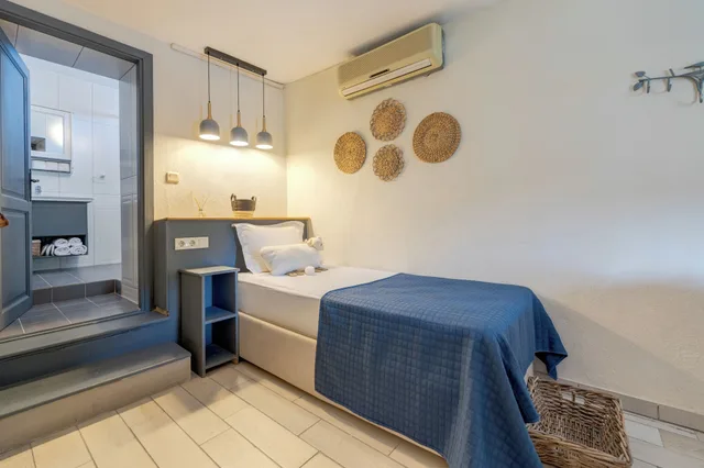 غرفة كومفورت ثلاثية بسرير مزدوج وسرير فردي، Aral Tatil Ciftligi 7/10