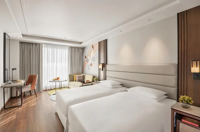 غرفة قياسية بسريرين منفصلين، Hyatt Centric Rajpur Road Dehradun 1/4