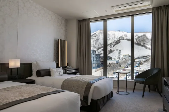 Penthouse, 6 Beds, King Bed, Bunk Bed, Mountain and Yot Mountain View، Chalet Ivy Hirafu 3/6