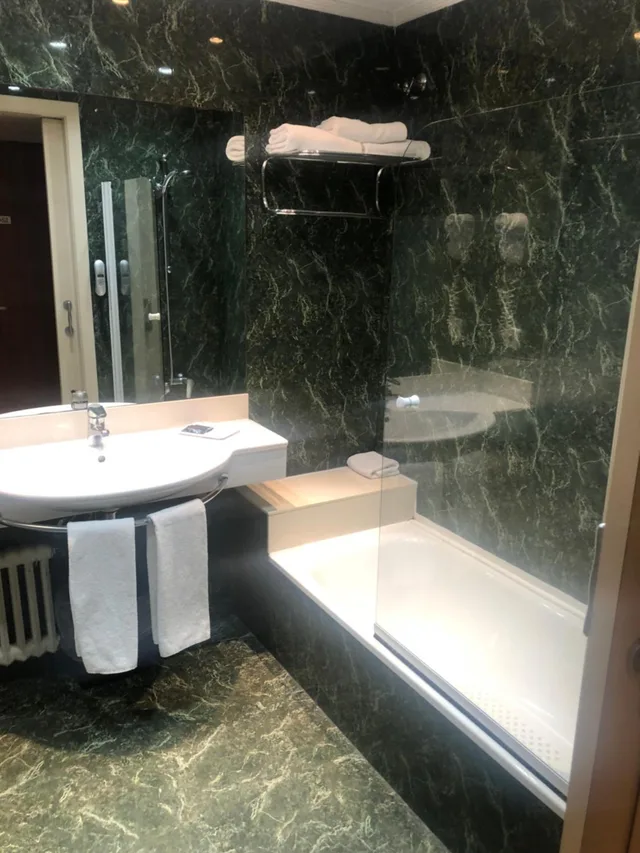 غرفة قياسية بسرير مزدوج أو سريرين منفصلين، Hotel Urpi 4/4