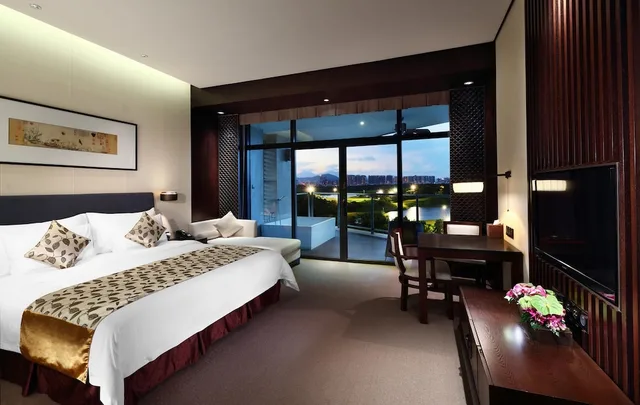 غرفة تنفيذية بسرير كينج، Shenzhen Castle Hotel 3/4