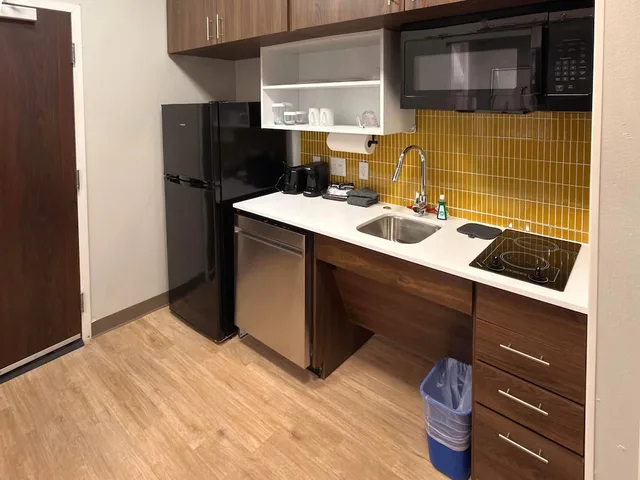 Efficiency, 2 Double Beds, Accessible, Mainstay Suites - Oklahoma City Airport 6/6