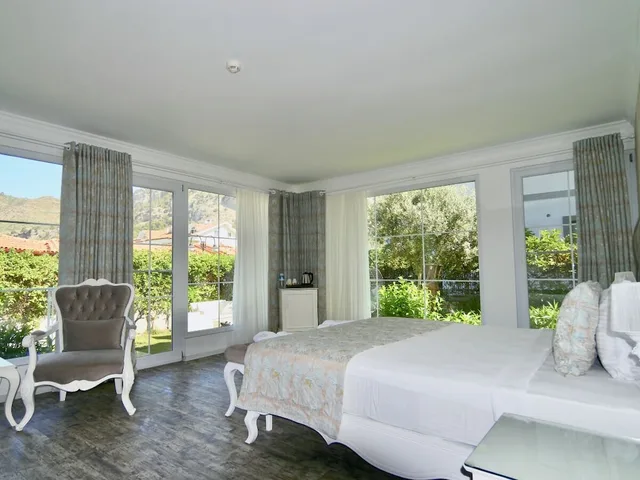 Exclusive, King Bed, Garden Area، Gocek Naz Hotel 4/10