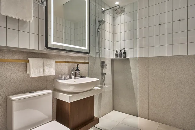 جناح جونيور بسرير كينج بإطلالة، Oakwood Premier Raffles Place Singapore 2/2