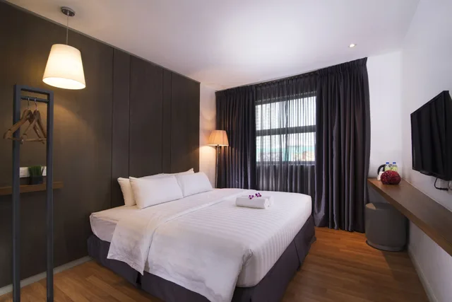 Standard, Queen Bed, T+ Hotel Butterworth 4/10