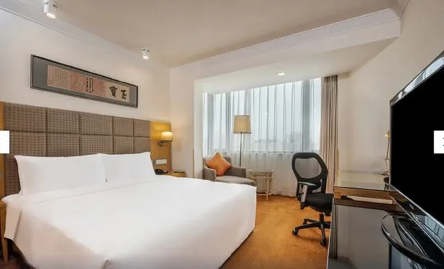 غرفة بسرير كينج، Holiday Inn Temple Of Heaven 1/2