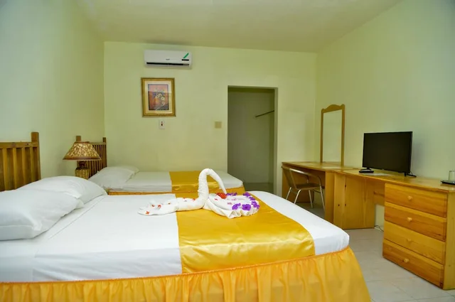غرفة قياسية بسريرين مزدوجين بإطلالة على الحديقة، Fun Holiday Beach Resort 3/10