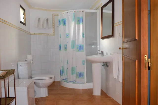 غرفة بشرفة مفردة بسريرين منفصلين، Hotel Bell Port 5/5