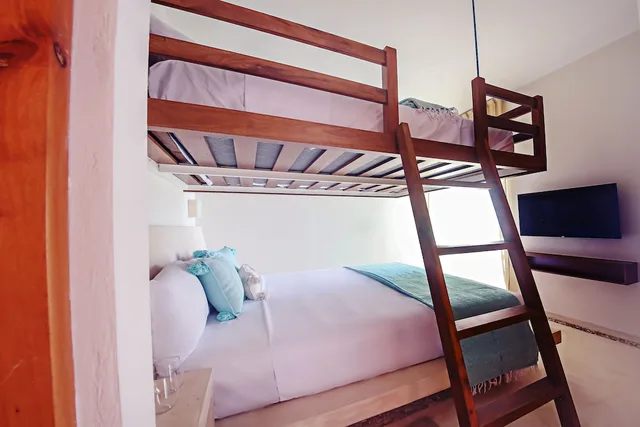 جناح جونيور بسرير كينج وسرير بطابقين بإطلالة على المدينة بغرفة نوم واحدة بمطبخ، Casa Astral Holbox Boutique and Apartments 5/10