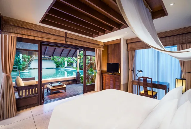 جناح بسرير كينج، The Lamai Samui 1/1