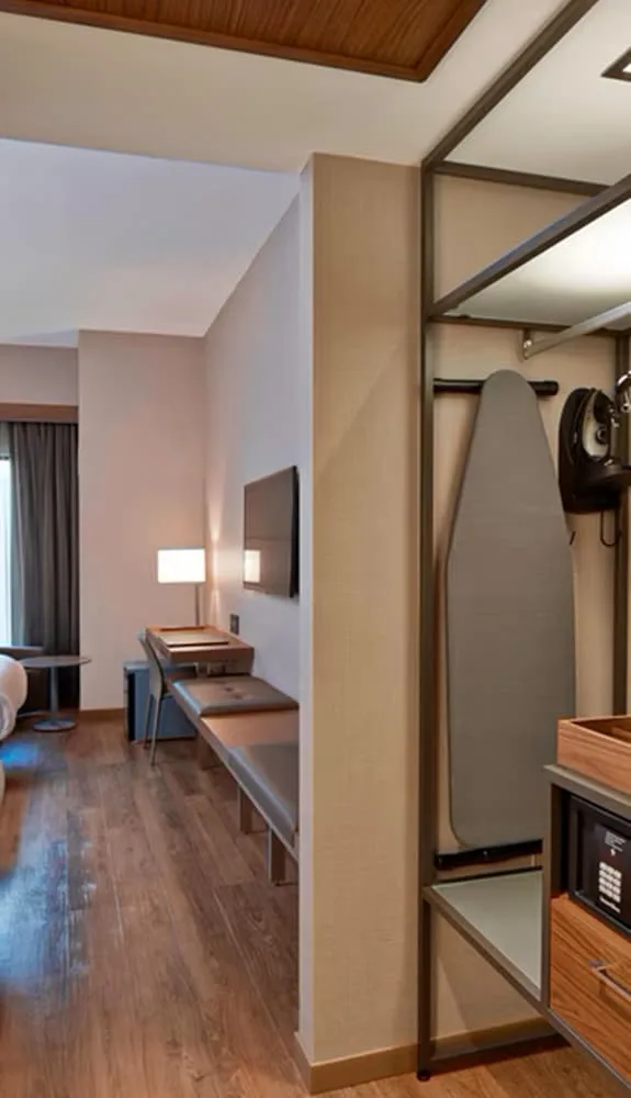 غرفة بسريرين مزدوجين لذوي الإعاقة، Ac Hotel By Marriott Minneapolis Downtown 2/7
